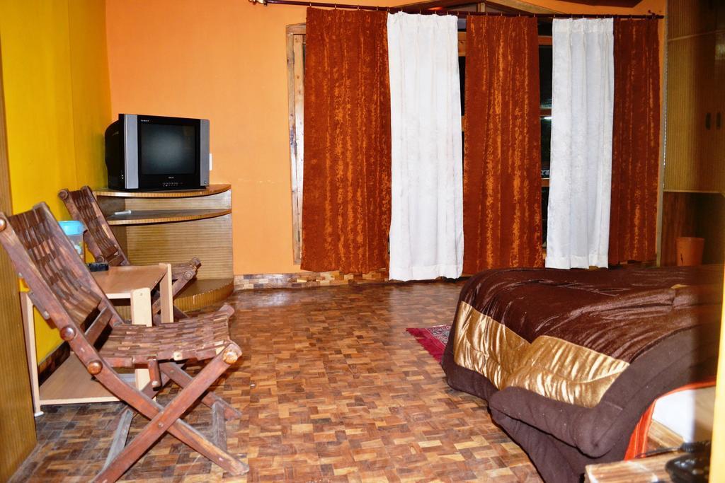 Kunal Hotel & Cottages Manāli Zewnętrze zdjęcie