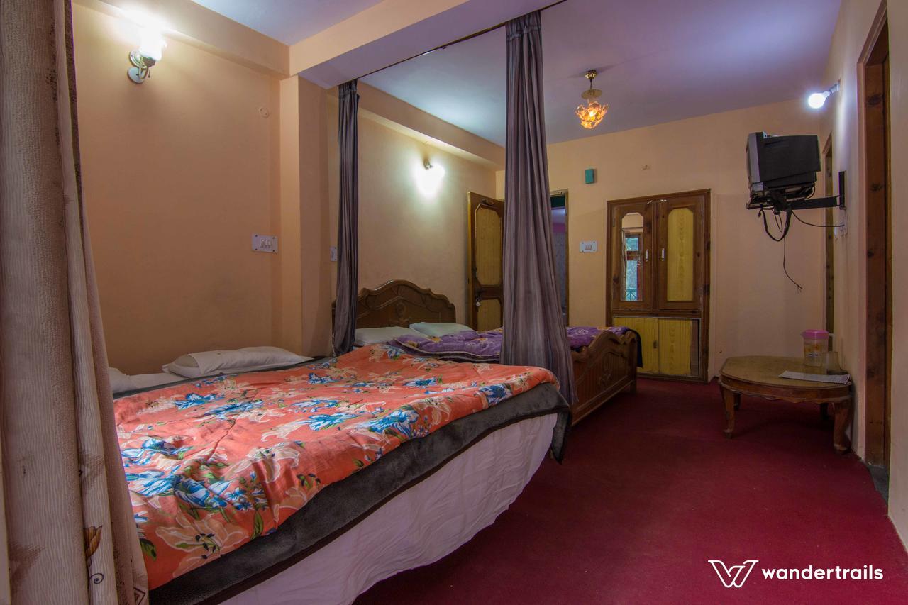 Kunal Hotel & Cottages Manāli Zewnętrze zdjęcie