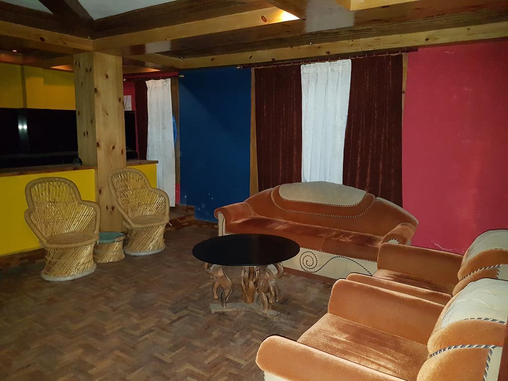 Kunal Hotel & Cottages Manāli Zewnętrze zdjęcie